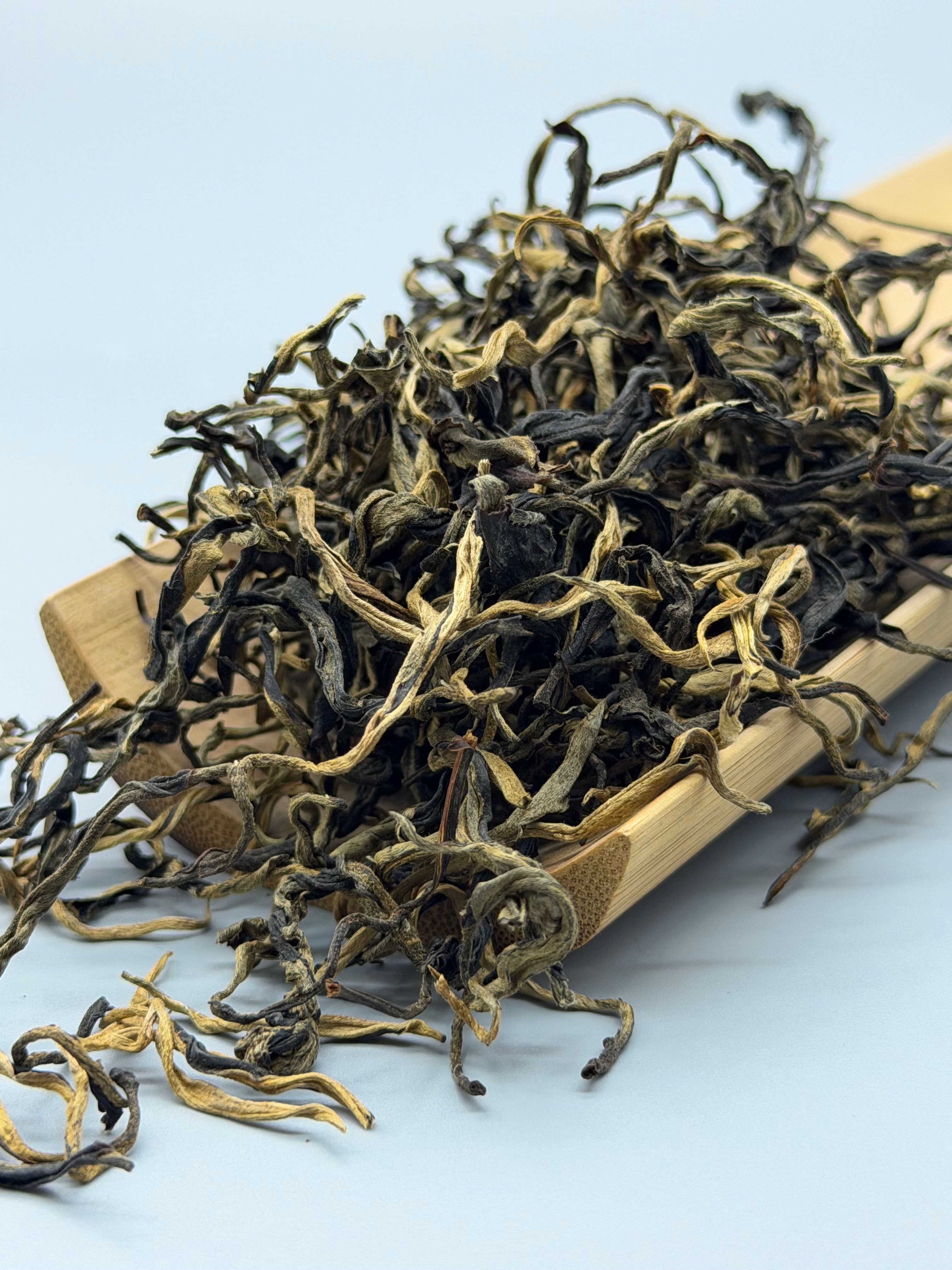 Black Tea Y Tý, Spring 2026